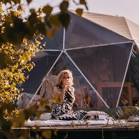 Vegan House Luxe tent Międzylesie