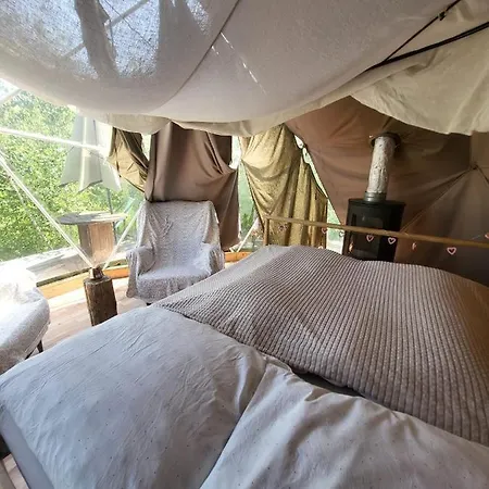 Vegan House Luxe tent